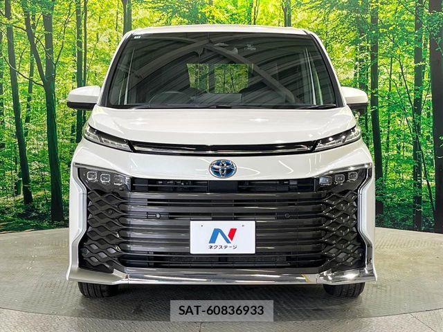 Toyota VOXY HYBRID 2025-10 7458513-14