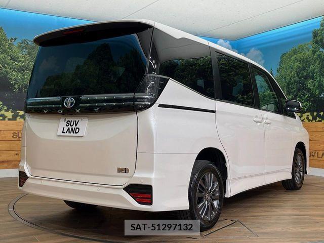 Toyota VOXY HYBRID 2025-10 7458512-18