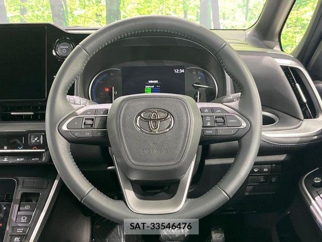 Toyota VOXY HYBRID 2025-10 7458514-11