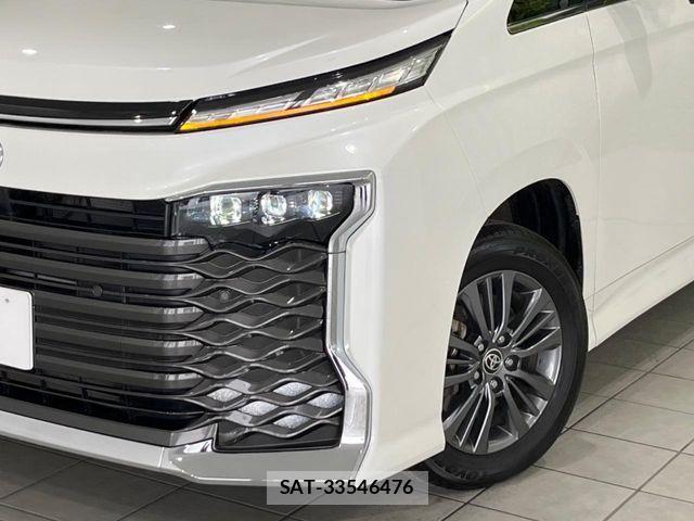 Toyota VOXY HYBRID 2025-10 7458514-12