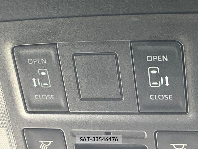Toyota VOXY HYBRID 2025-10 7458514-4