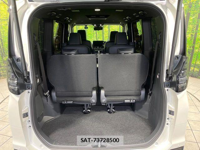 Toyota VOXY HYBRID 2025-03 7503347-10