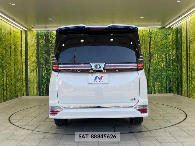Toyota VOXY HYBRID 2025-03 7620943-15