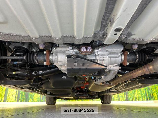 Toyota VOXY HYBRID 2025-03 7620943-18