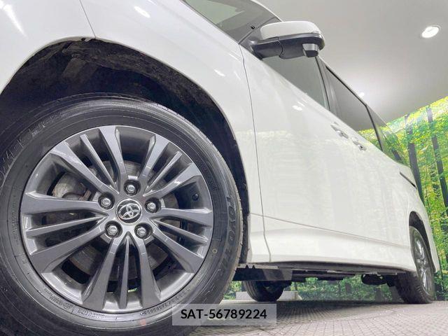 Toyota VOXY HYBRID 2025-10 7620942-14