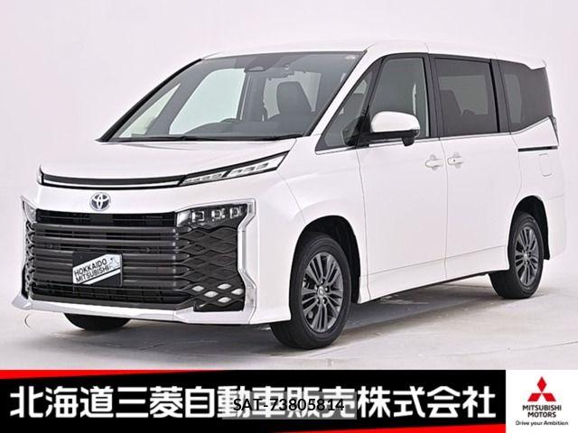 Toyota VOXY HYBRID 2025-10 7620939-0