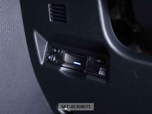 Toyota VOXY HYBRID 2025-10 7730090-15