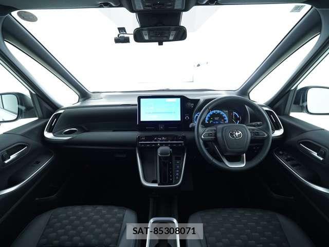 Toyota VOXY HYBRID 2025-10 7730090-5