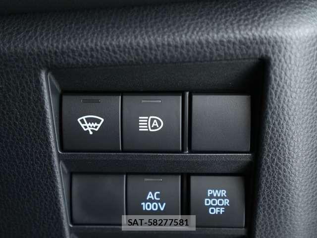 Toyota VOXY HYBRID 2025-10 7730083-13