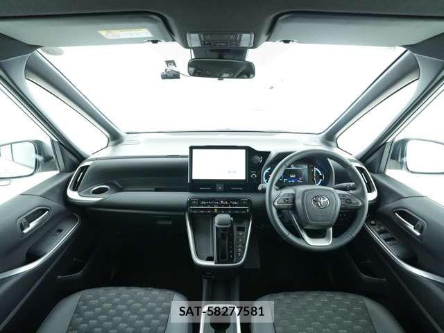 Toyota VOXY HYBRID 2025-10 7730083-5