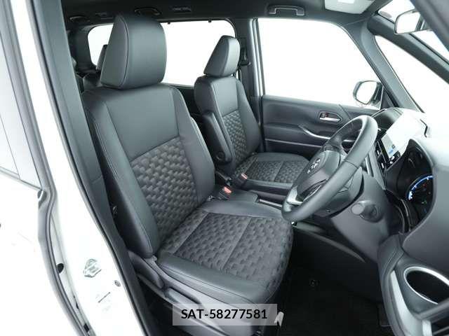 Toyota VOXY HYBRID 2025-10 7730083-6