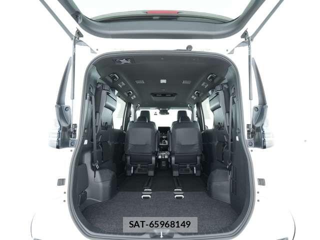 Toyota VOXY HYBRID 2025-10 7730092-10