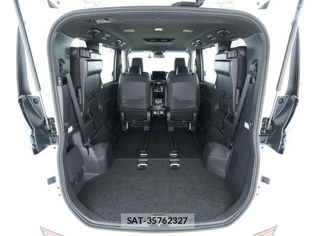 Toyota VOXY HYBRID 2025-10 7730076-10