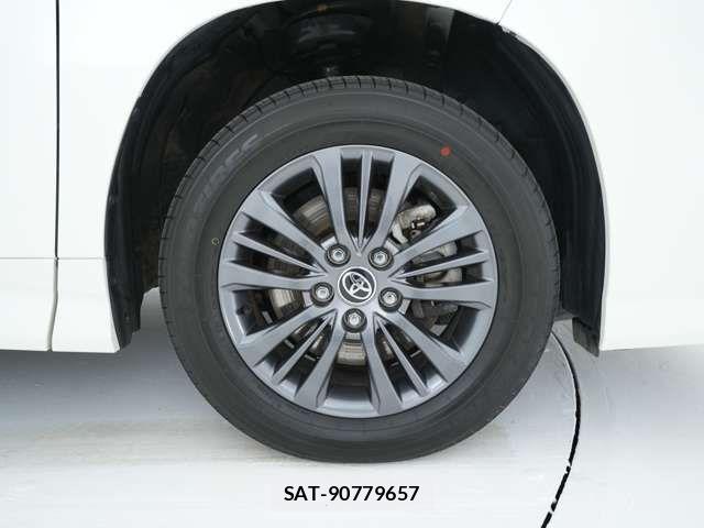 Toyota VOXY HYBRID 2025-10 7730079-18