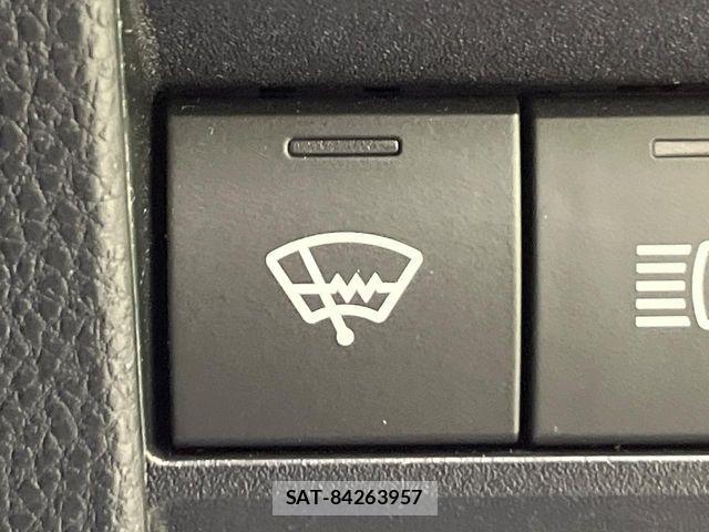 Toyota VOXY HYBRID 2024-01 7730094-7