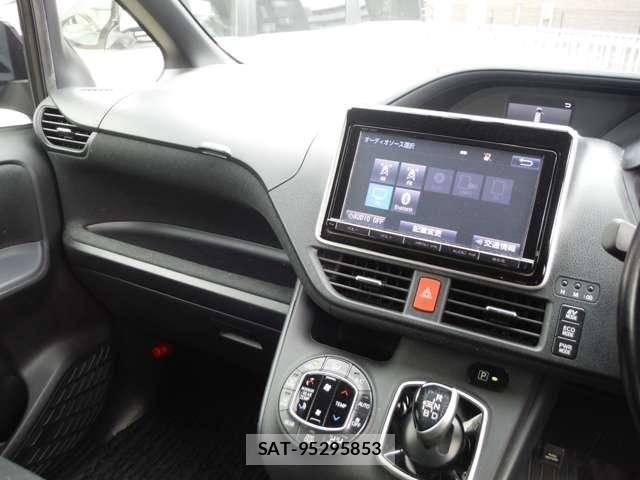 Toyota VOXY HYBRID 2015-05 7730096-18