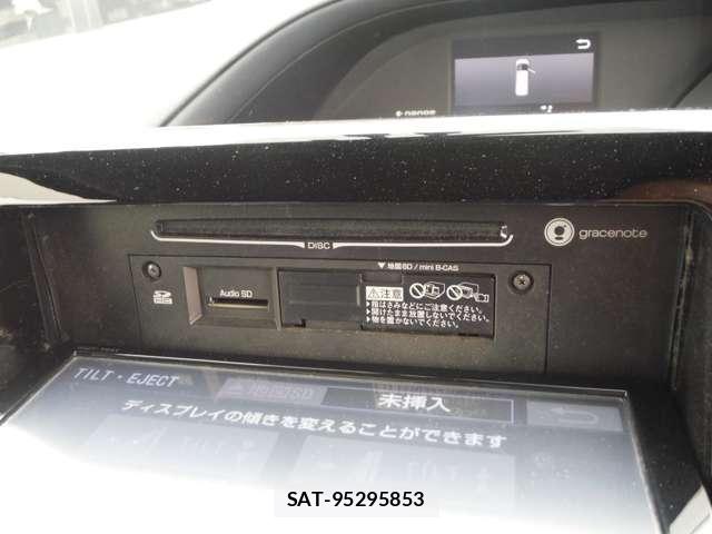 Toyota VOXY HYBRID 2015-05 7730096-21