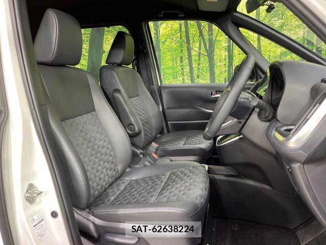Toyota VOXY HYBRID 2025-10 7790007-7
