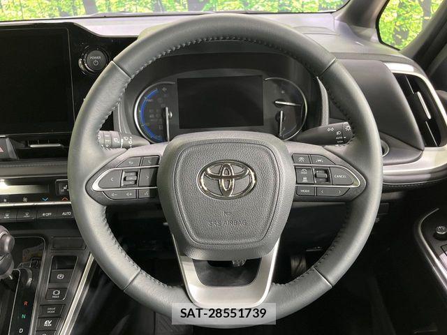 Toyota VOXY HYBRID 2025-10 7790005-11