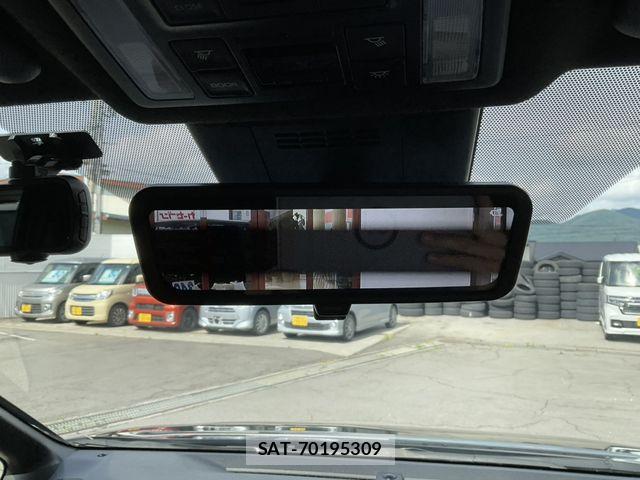 Toyota VOXY HYBRID 2022-09 7880159-24