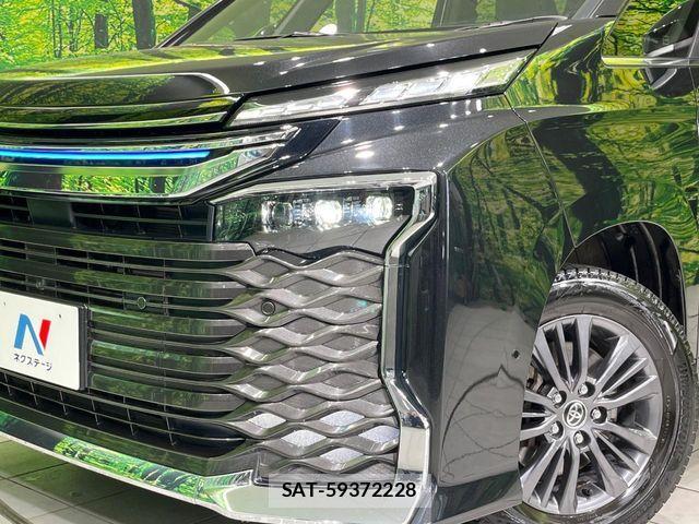 Toyota VOXY HYBRID 2024-06 7880158-12