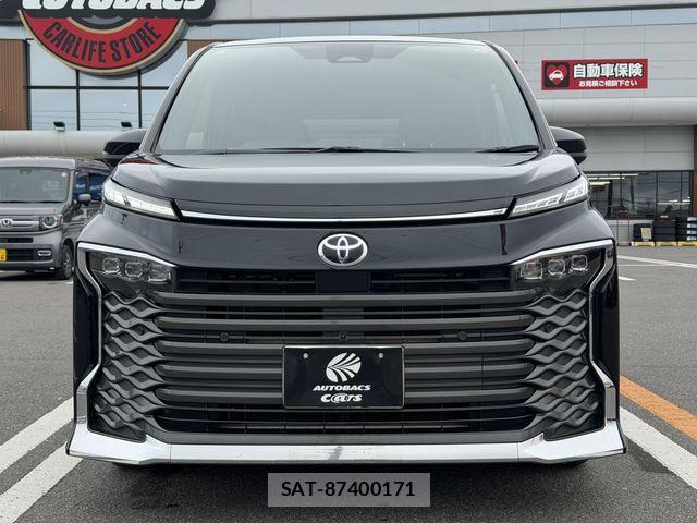Toyota VOXY HYBRID 2022-09 8038877-10