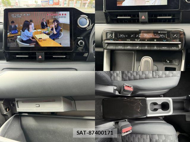 Toyota VOXY HYBRID 2022-09 8038877-19