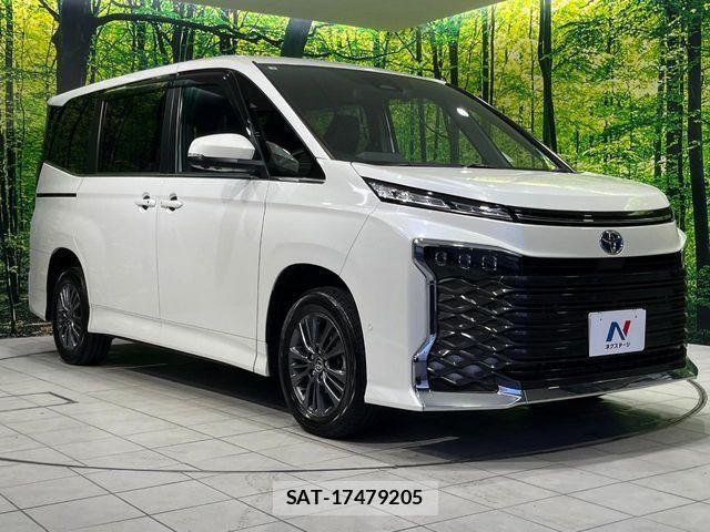 Toyota VOXY HYBRID 2023-03 8038874-16