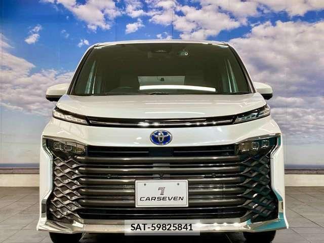 Toyota VOXY HYBRID 2022-03 8075992-11