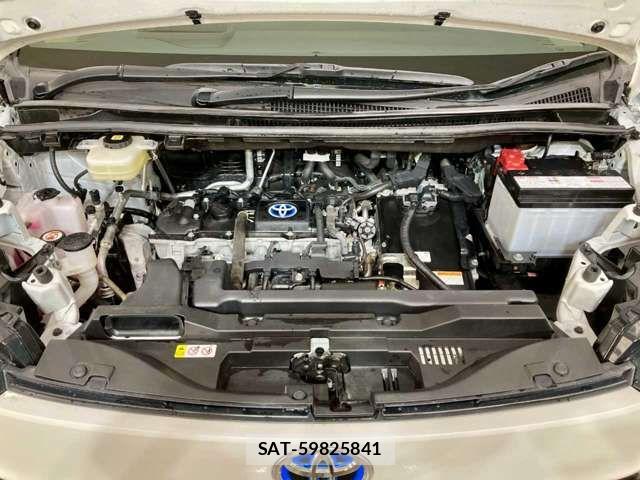Toyota VOXY HYBRID 2022-03 8075992-4