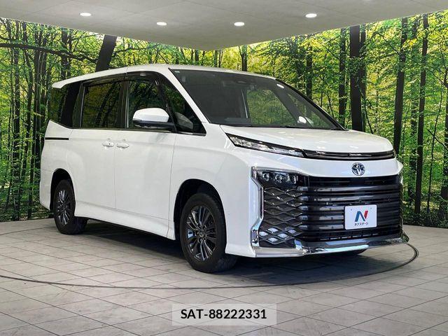 Toyota VOXY HYBRID 2022-06 8075991-16