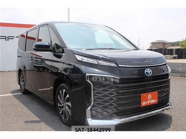Toyota VOXY HYBRID 2022-06 8075993-7