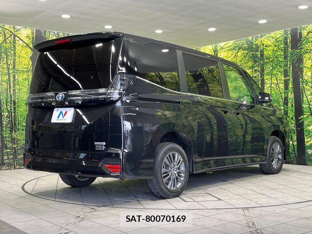 Toyota VOXY HYBRID 2025-02 8075990-17
