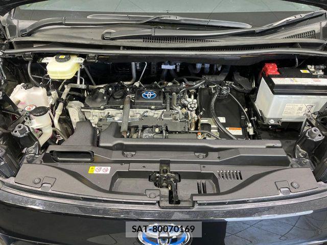 Toyota VOXY HYBRID 2025-02 8075990-18