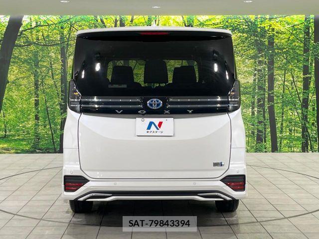 Toyota VOXY HYBRID 2024-11 8075989-15