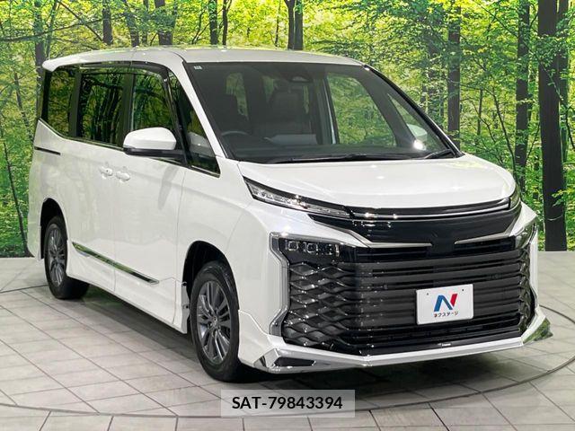 Toyota VOXY HYBRID 2024-11 8075989-16