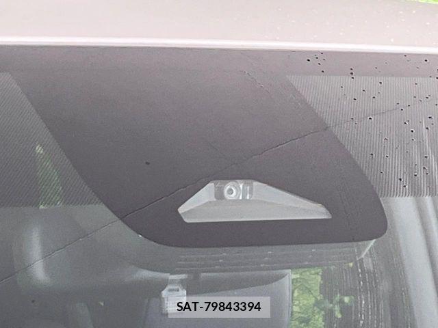 Toyota VOXY HYBRID 2024-11 8075989-6