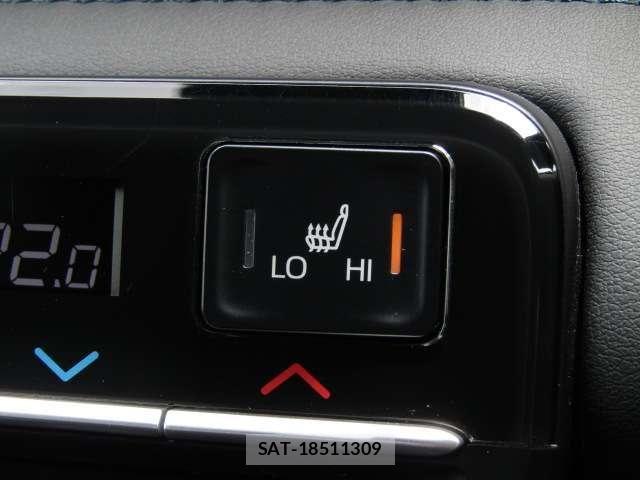 Toyota VOXY HYBRID 2023-01 8102367-10
