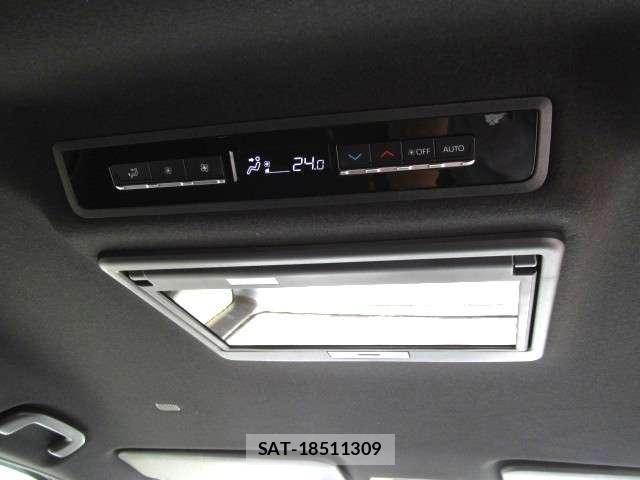 Toyota VOXY HYBRID 2023-01 8102367-11
