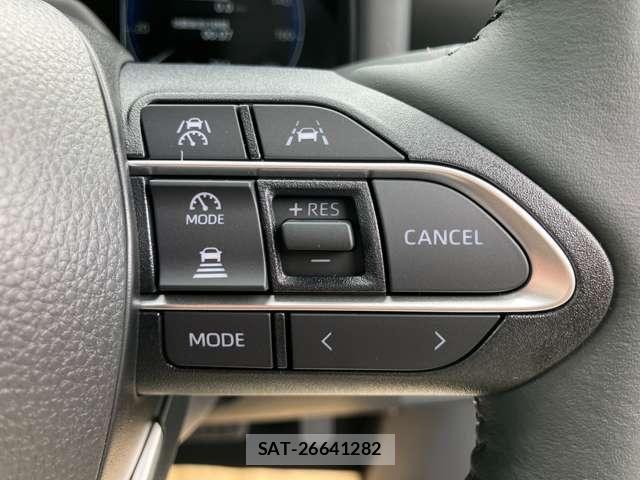Toyota VOXY HYBRID 2026-06 8210758-11