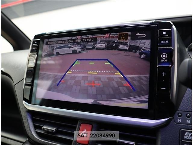 Toyota VOXY HYBRID 2020-07 8317771-6
