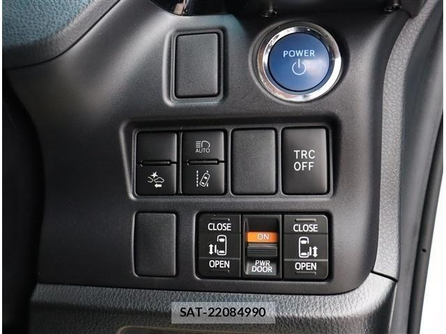 Toyota VOXY HYBRID 2020-07 8317771-10