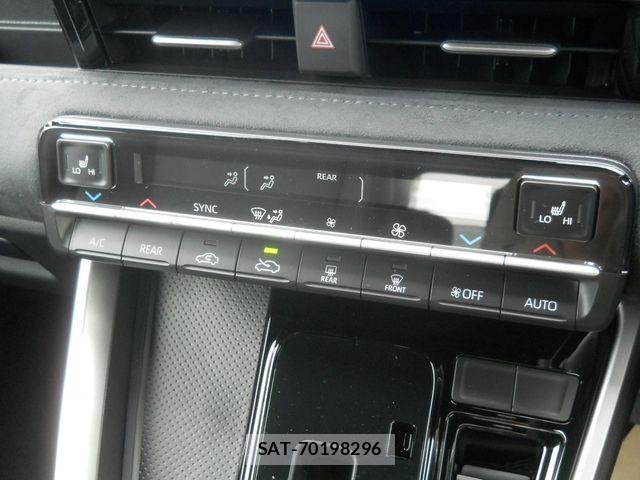 Toyota VOXY HYBRID 2026-07 8317767-15