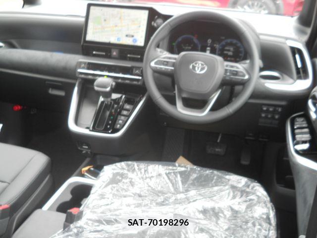 Toyota VOXY HYBRID 2026-07 8317767-5