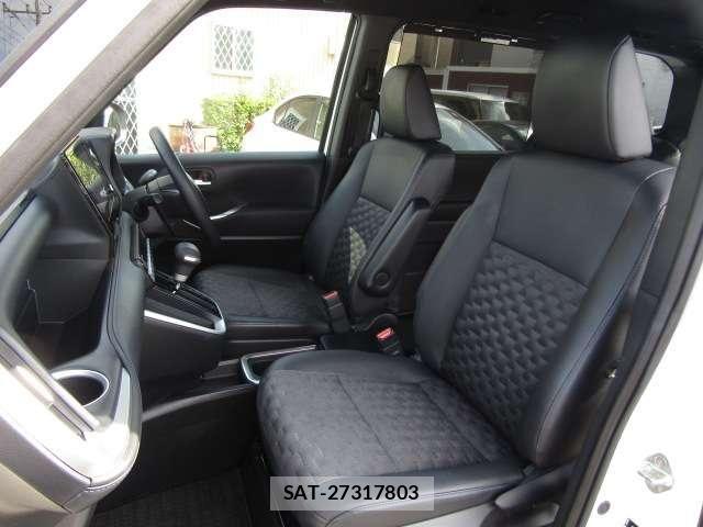 Toyota VOXY HYBRID 2024-07 8338286-28