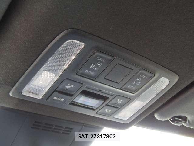 Toyota VOXY HYBRID 2024-07 8338286-4