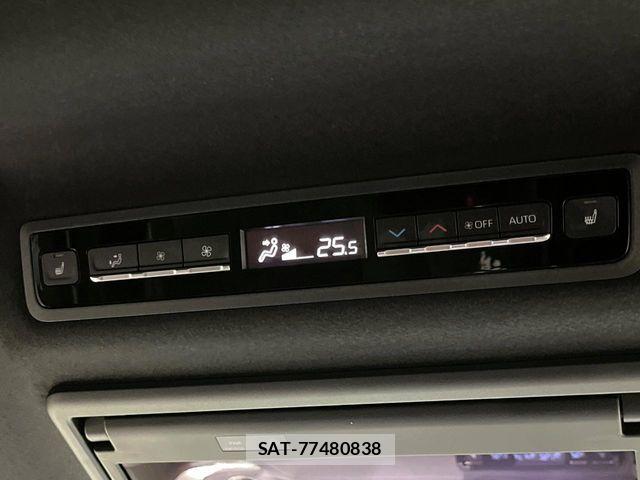 Toyota VOXY HYBRID 2023-09 8338283-9