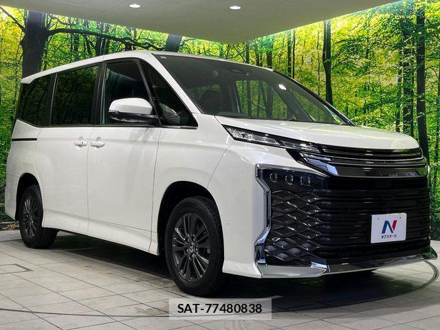 Toyota VOXY HYBRID 2023-09 8338283-18