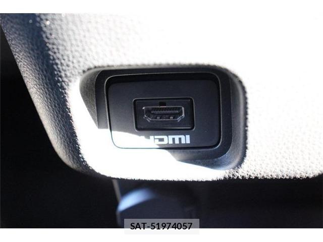 Toyota VOXY HYBRID 2026-01 8355815-23