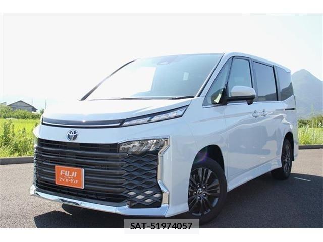 Toyota VOXY HYBRID 2026-01 8355815-26